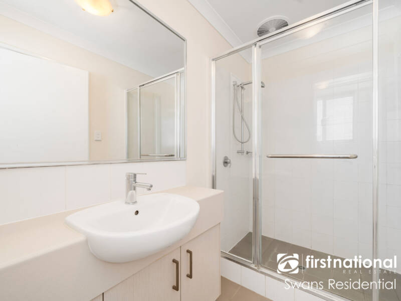 1 Amsterdam Crescent, ALKIMOS, WA 6038 AUS