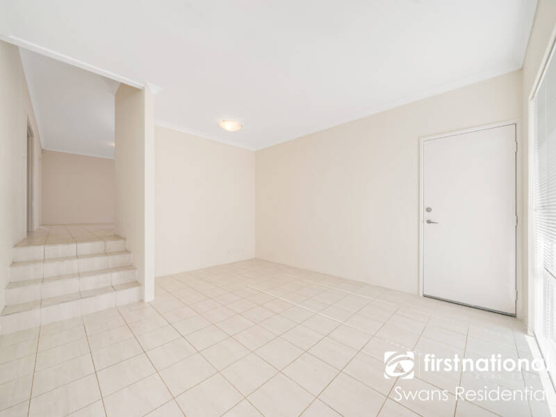 1 Amsterdam Crescent, ALKIMOS, WA 6038 AUS