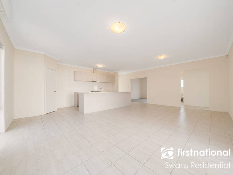 1 Amsterdam Crescent, ALKIMOS, WA 6038 AUS