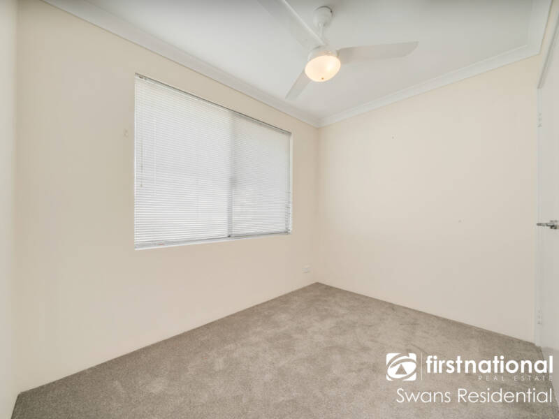 1 Amsterdam Crescent, ALKIMOS, WA 6038 AUS